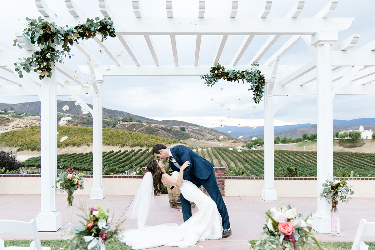 Leoness Cellars Temecula Winery Wedding Entertainment 