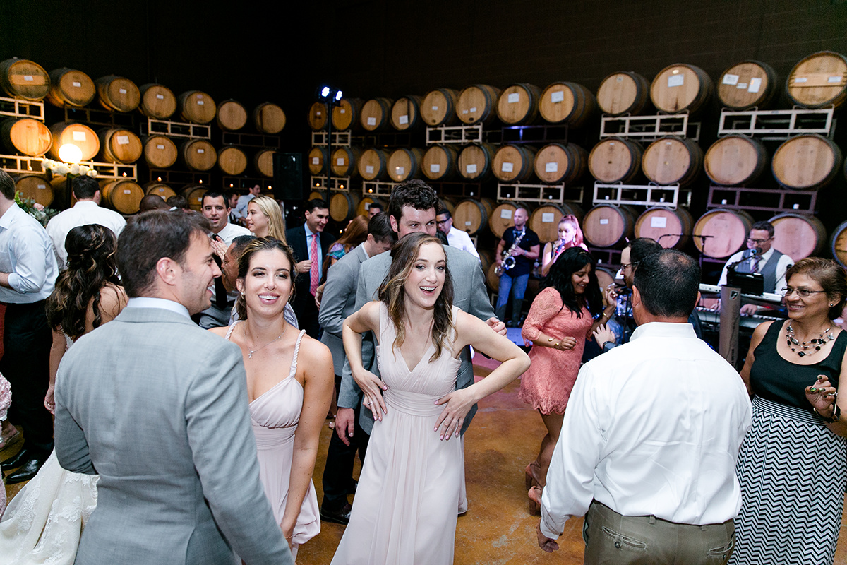 Leoness Cellars Temecula Winery Wedding Entertainment 