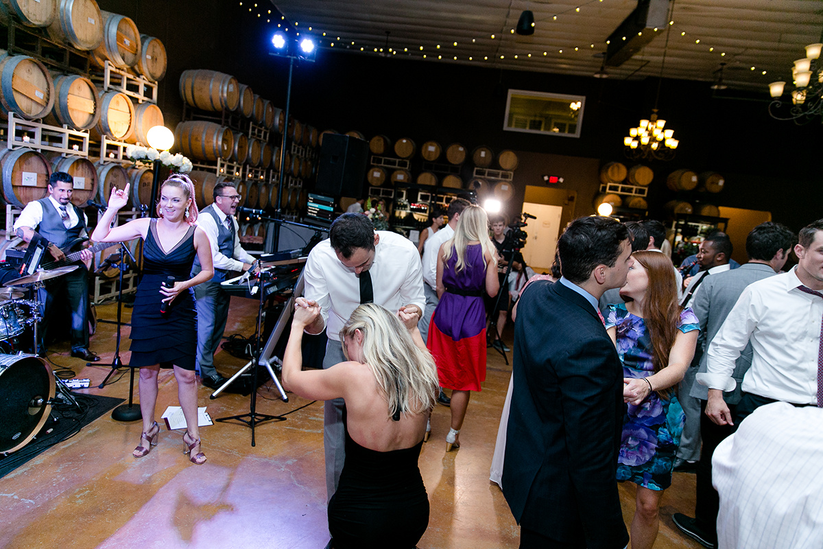 Leoness Cellars Temecula Winery Wedding Entertainment 